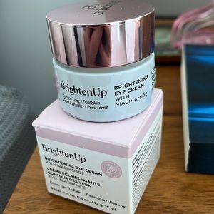 Brand new Arbonne BrightenUp Brightening Eye Cream